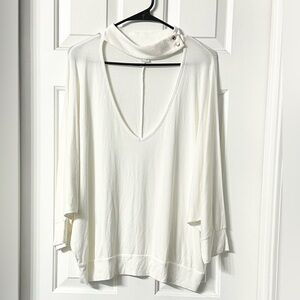 VENUS - Dolman Sleeve Blouse Cream